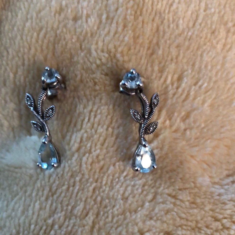 Sterling vine earrings